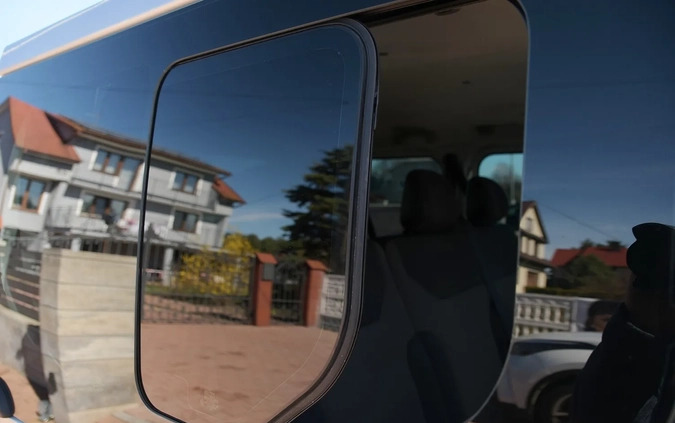 Renault Trafic cena 50500 przebieg: 224000, rok produkcji 2010 z Włodawa małe 631